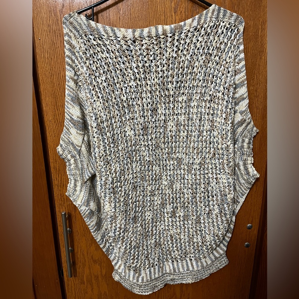 Easel Multi-Color Knit Top - Picture 3 of 3